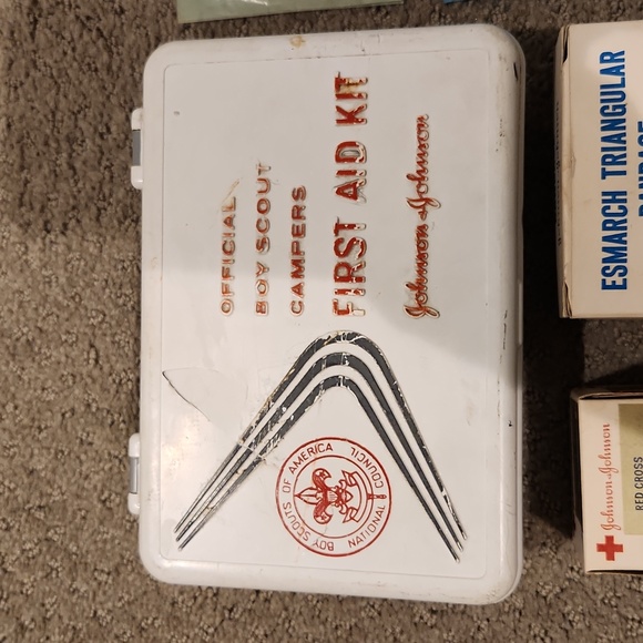 Boy Scouts of America First Aid Kit VINTAGE. CLOSET CLOSING - Picture 2 of 10